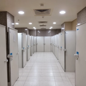 fenólicos express- divisiones fenólicas- cabina de baño fenólica- divisiones de baño publico